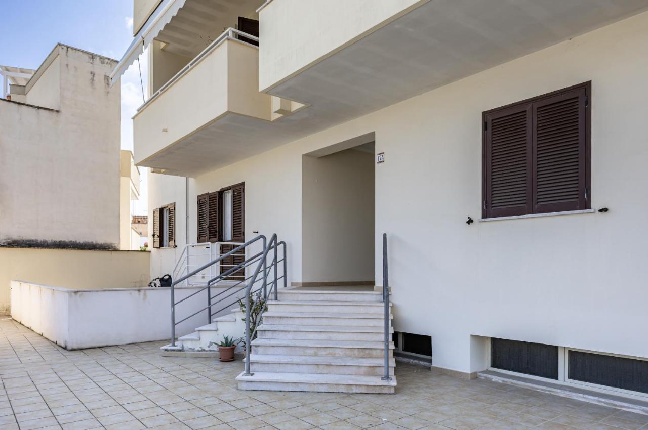 A Casa Da Massimo Central Apartment With Parking Otranto Exterior foto